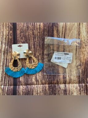 NWT Fashion Nova Tassel Around Gold Metal Earrings Blue Turquoise One Size